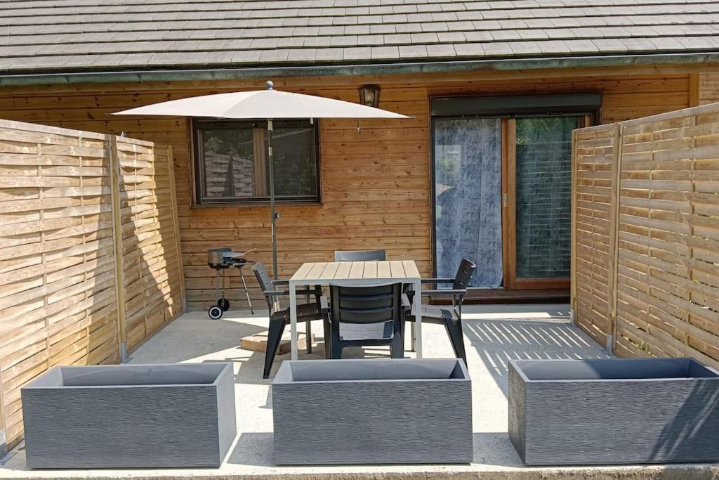Chalet 2 Chambres En Savoie Pour 1 A 4 Personnes Gerbaix 外观 照片